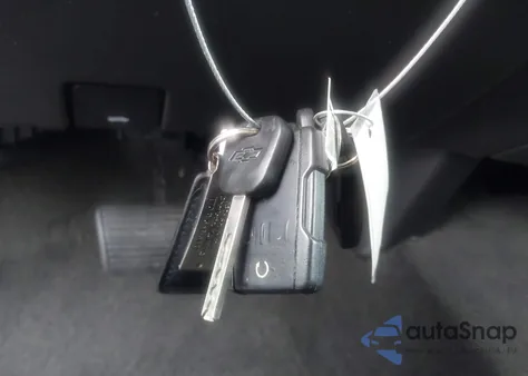 2018 Chevrolet Silverado 1500 1Lt из США, поврежденный, VIN 3GCPCREC0JG135232